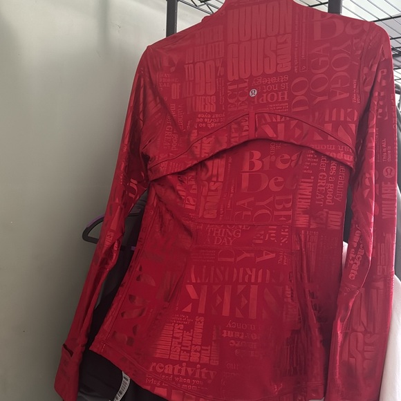 Lululemon Define Jacket *Manifesto 20YR Manifesto Foil Dark Red *RARE* 8 - Picture 5 of 8